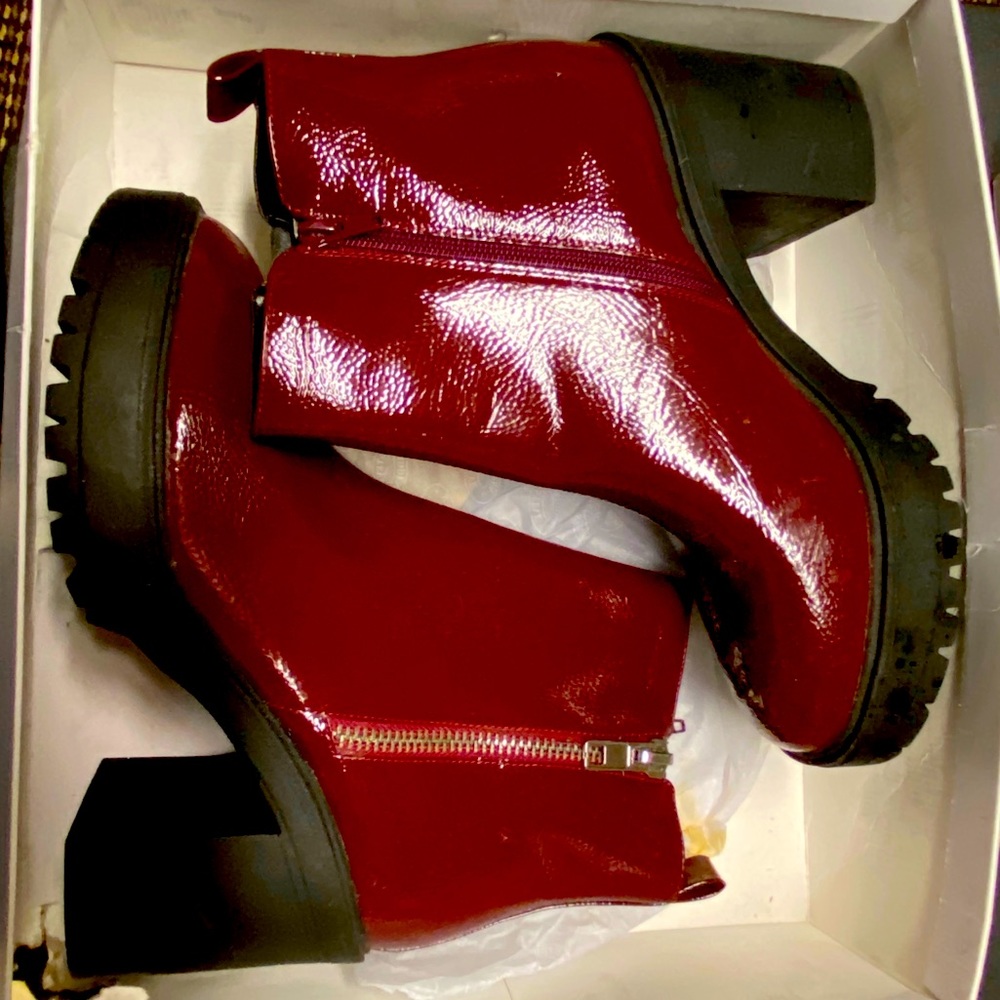 COPY - Steve Madden Burgundy Chunky Heel Boot